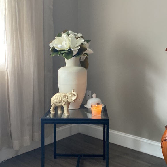 Used - Picture 3 of 3